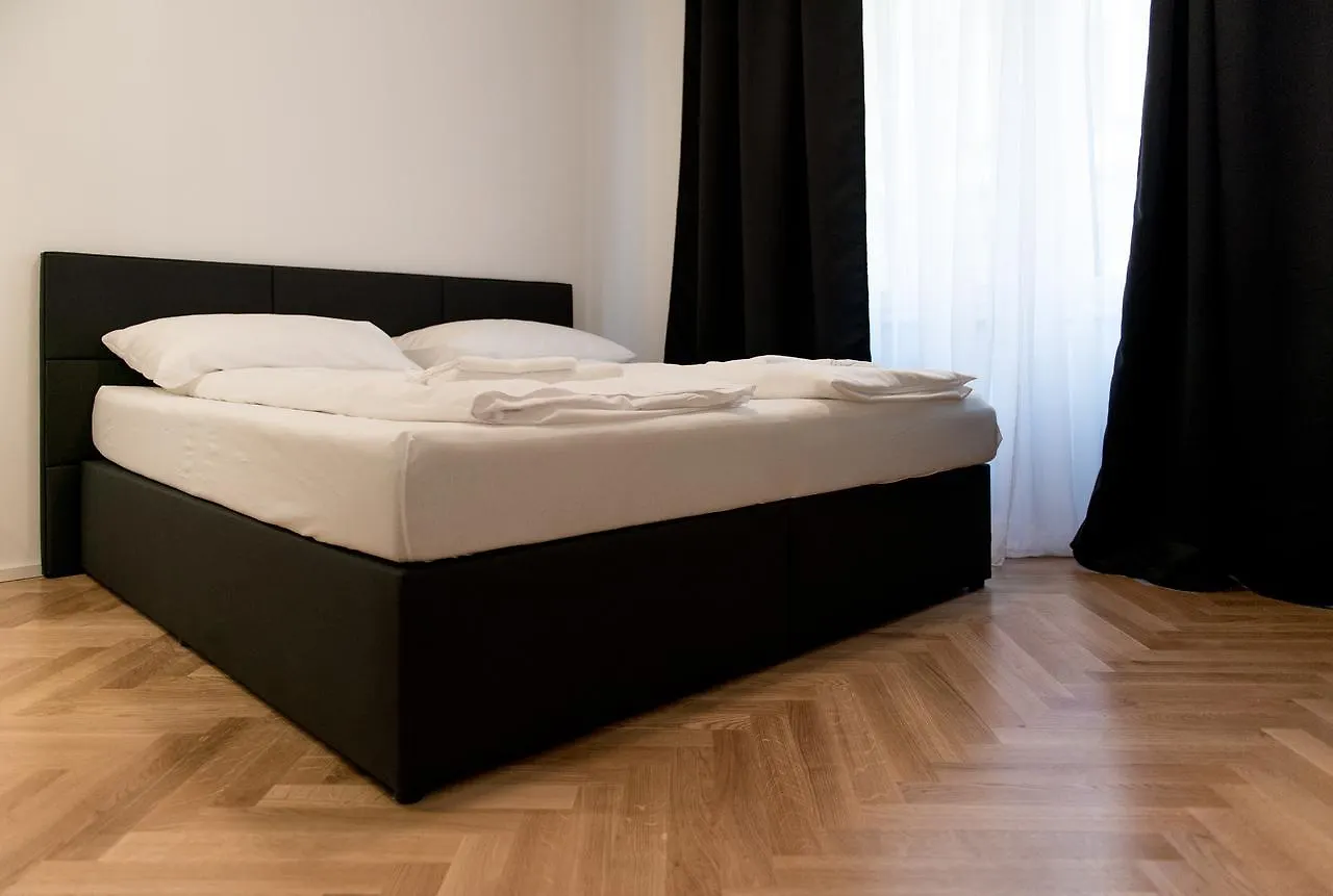 Edelweiss City Apartments State Opera Wien